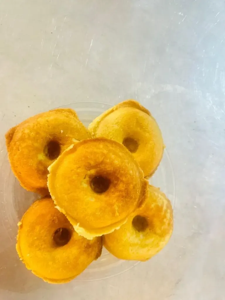 PLAIN CAKE DOUGHNUTS