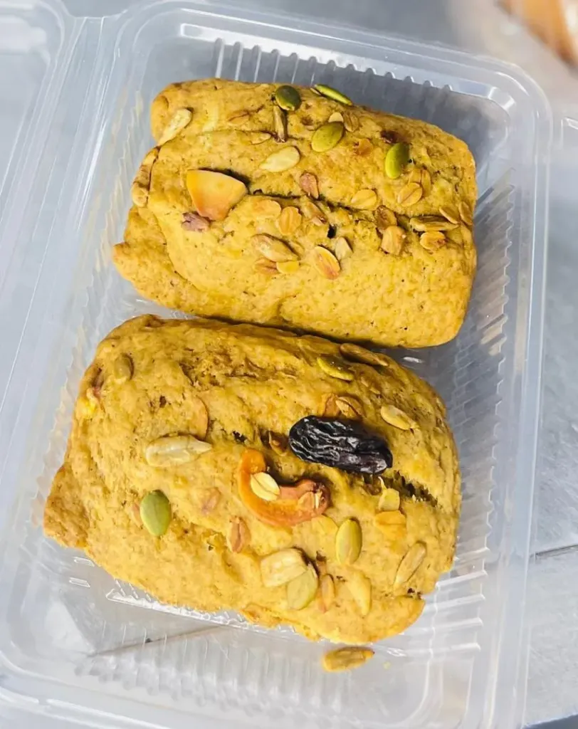 BANANA NUT BREAD